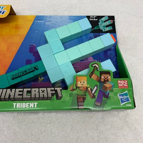 Nerf Minecraft Super Soaker Trident and Glow Squid Water Blaster New - Picture 3 of 10